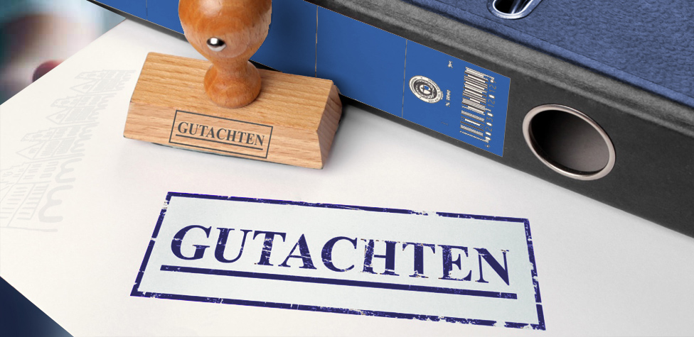 Dokument mit "Gutachten" Stempel